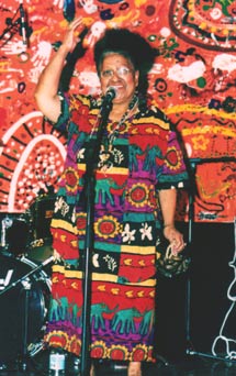 aunty myra Pitt